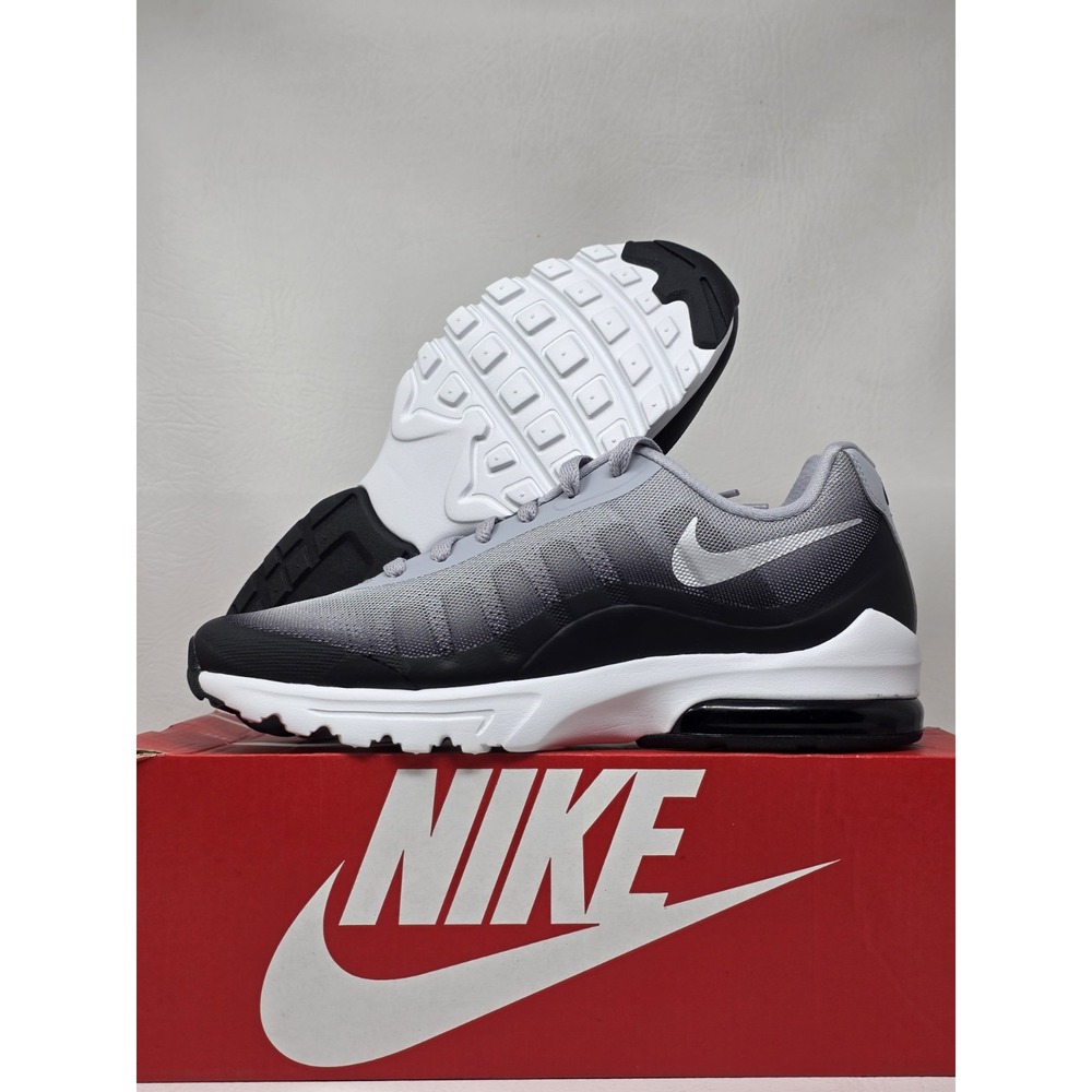 Nike Air Max Invigor Size 11 Womens Black Gray 749866-005 Running Shoes New